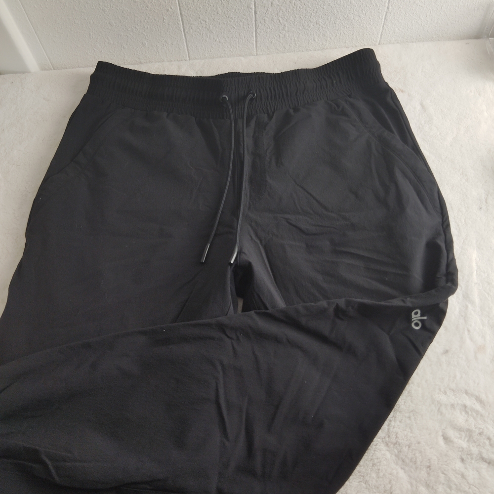 ALO Yoga Men’s Black Slim Fit Jogger Pants 28" Sz Medium